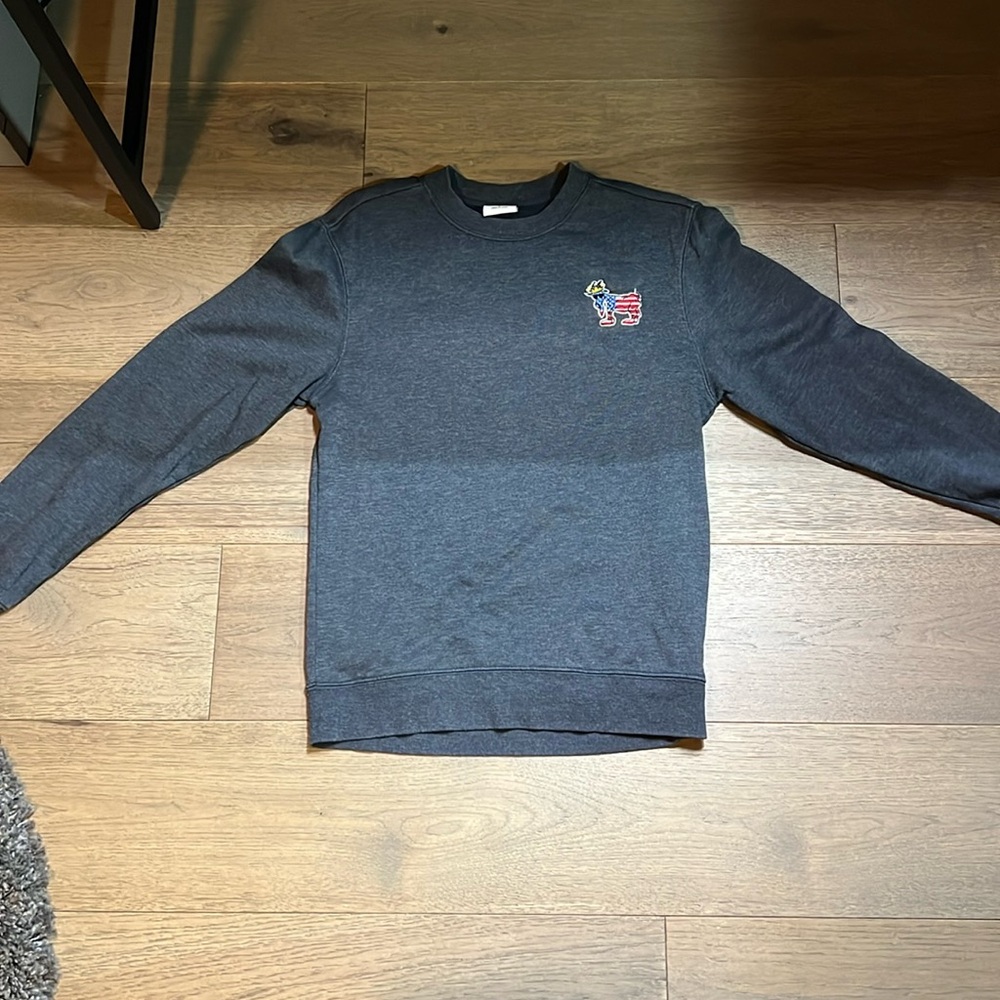 Goat USA Grey Crew. X-small, fits like a small.